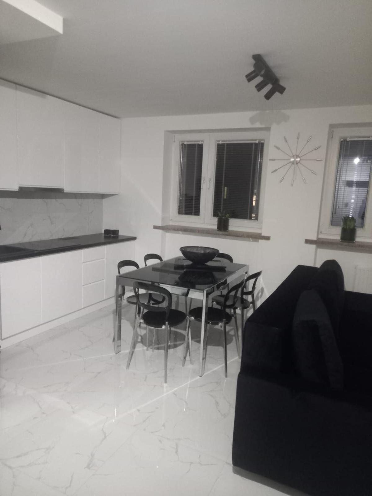 Klimatyczny Apartament W Samym Centrum Bialegostoku Білосток Екстер'єр фото